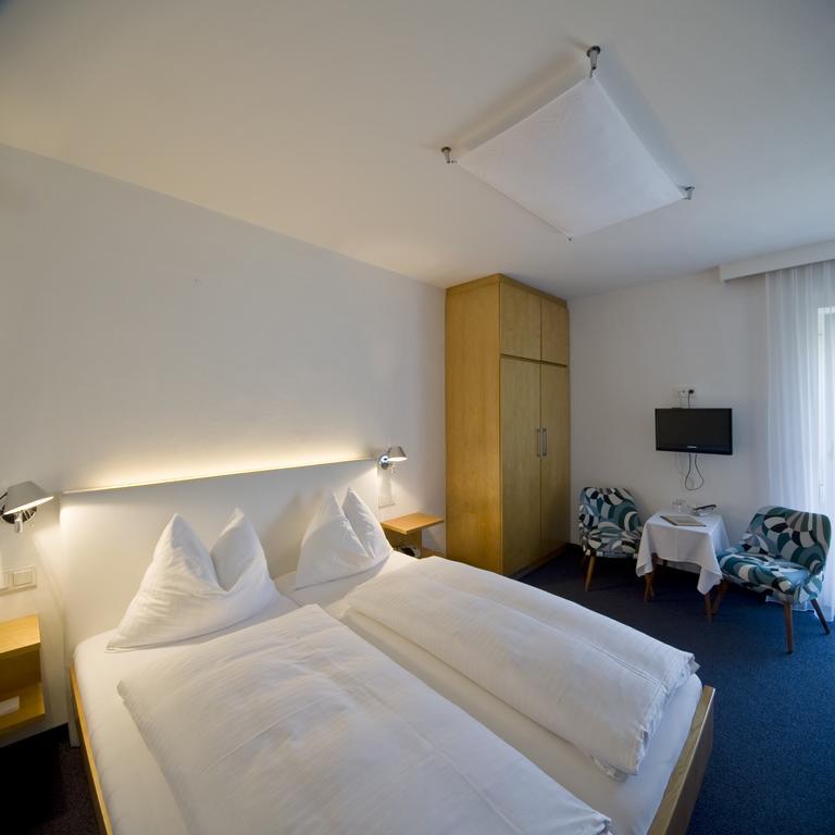 Boutiquehotel Ogris Am See 沃尔特湖畔韦尔登 外观 照片